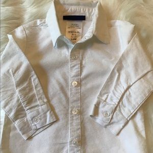 White dress shirt